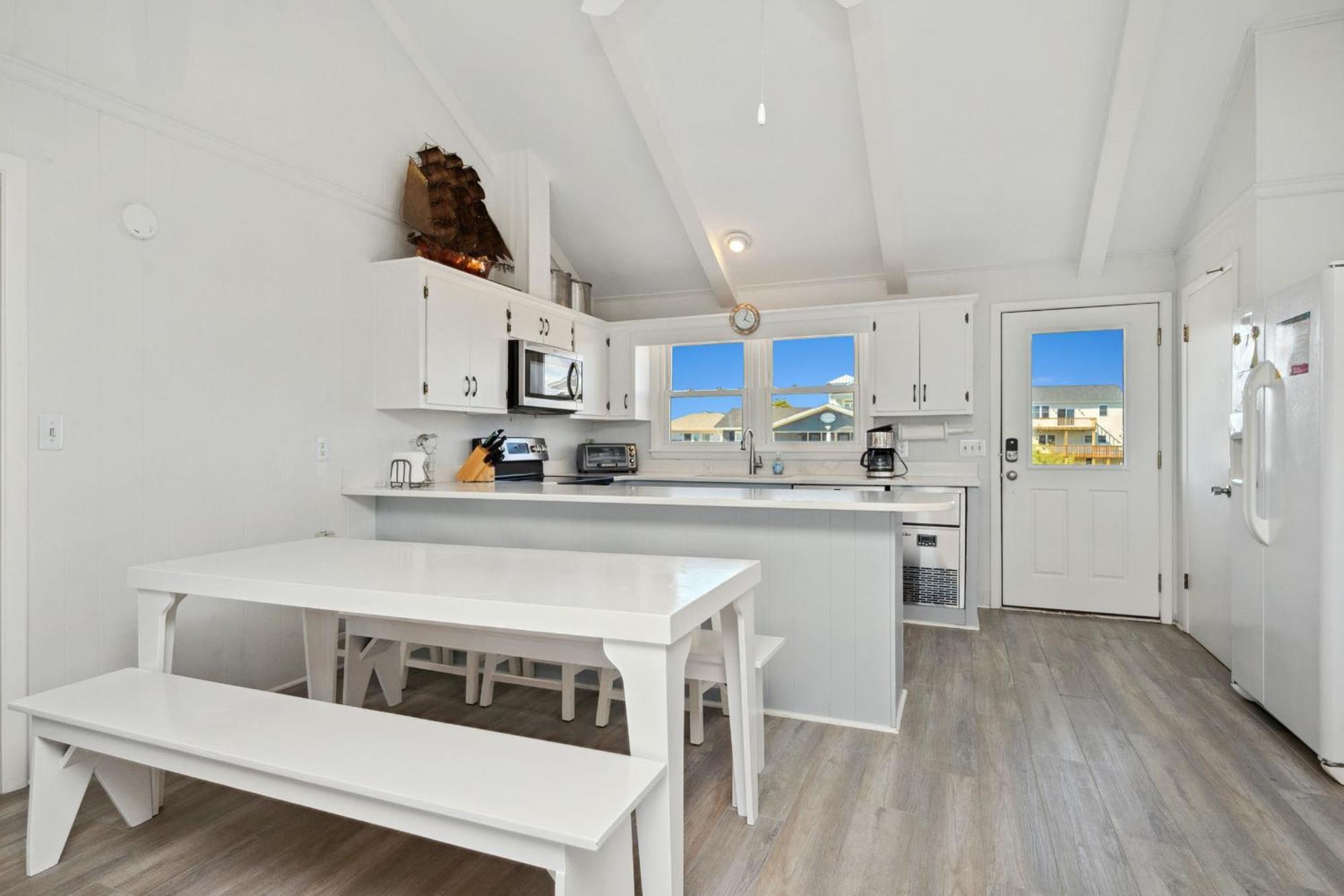 Re-Juvenated Villa Oak Island Ngoại thất bức ảnh