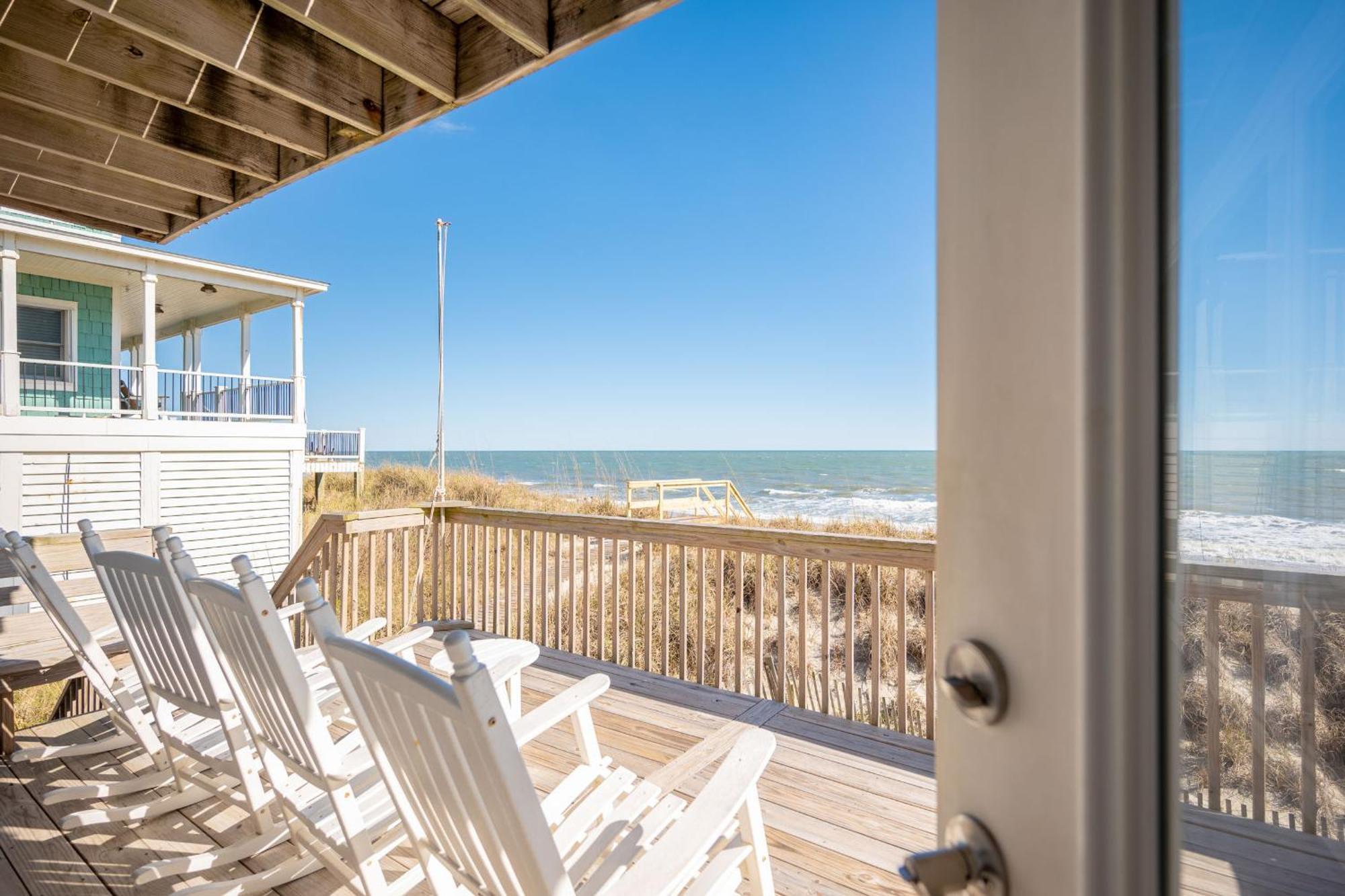 Re-Juvenated Villa Oak Island Ngoại thất bức ảnh