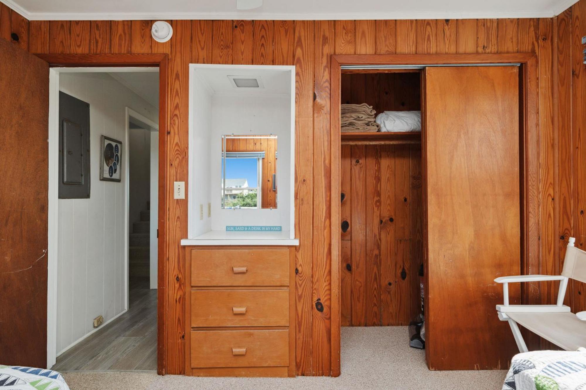 Re-Juvenated Villa Oak Island Ngoại thất bức ảnh